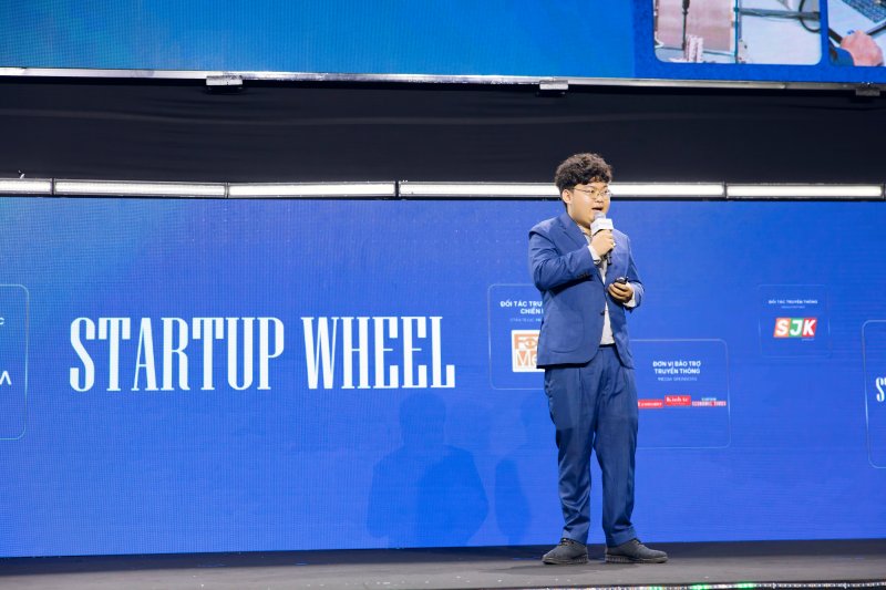nextwaves-top-10-startup-wheel-2025-vietnam-track